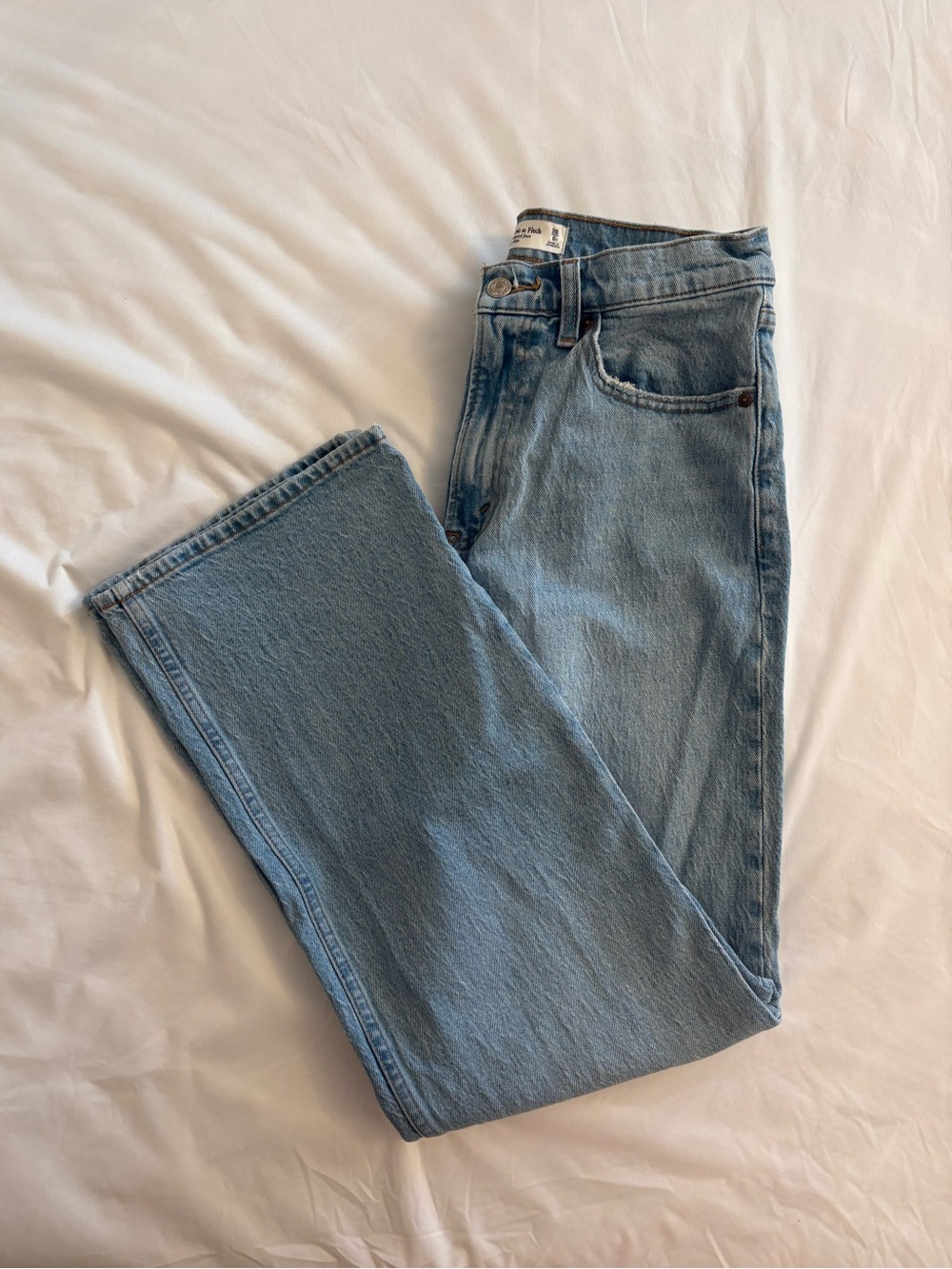 Abercrombie 90s Relaxed High Rise Jeans